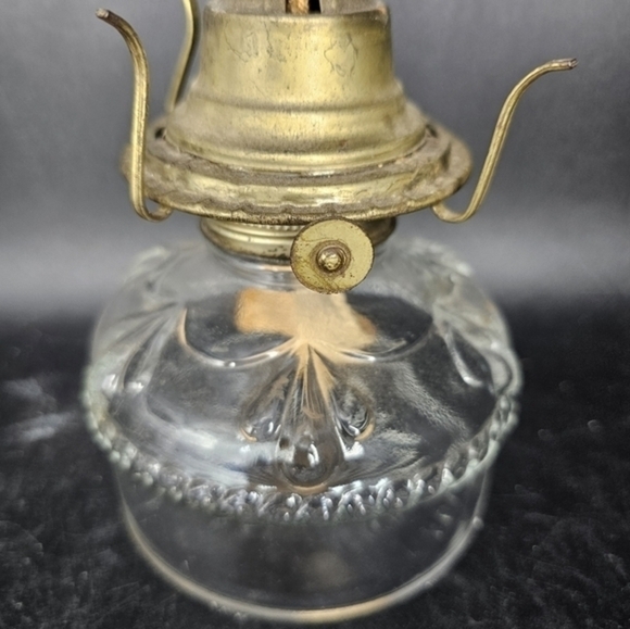 Antique/vintage eagle oil lamp, made in the USA - Picture 3 of 7